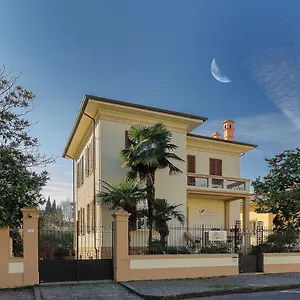 Il Giardino Del Pettirosso Lucca